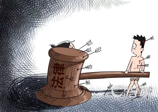 「十大典型案例之九」无视人伦！年轻女子遭母亲同居男友强制猥亵、侮辱，性质太恶劣！