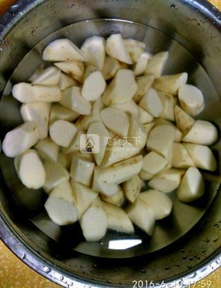 山藥薏米排骨湯,