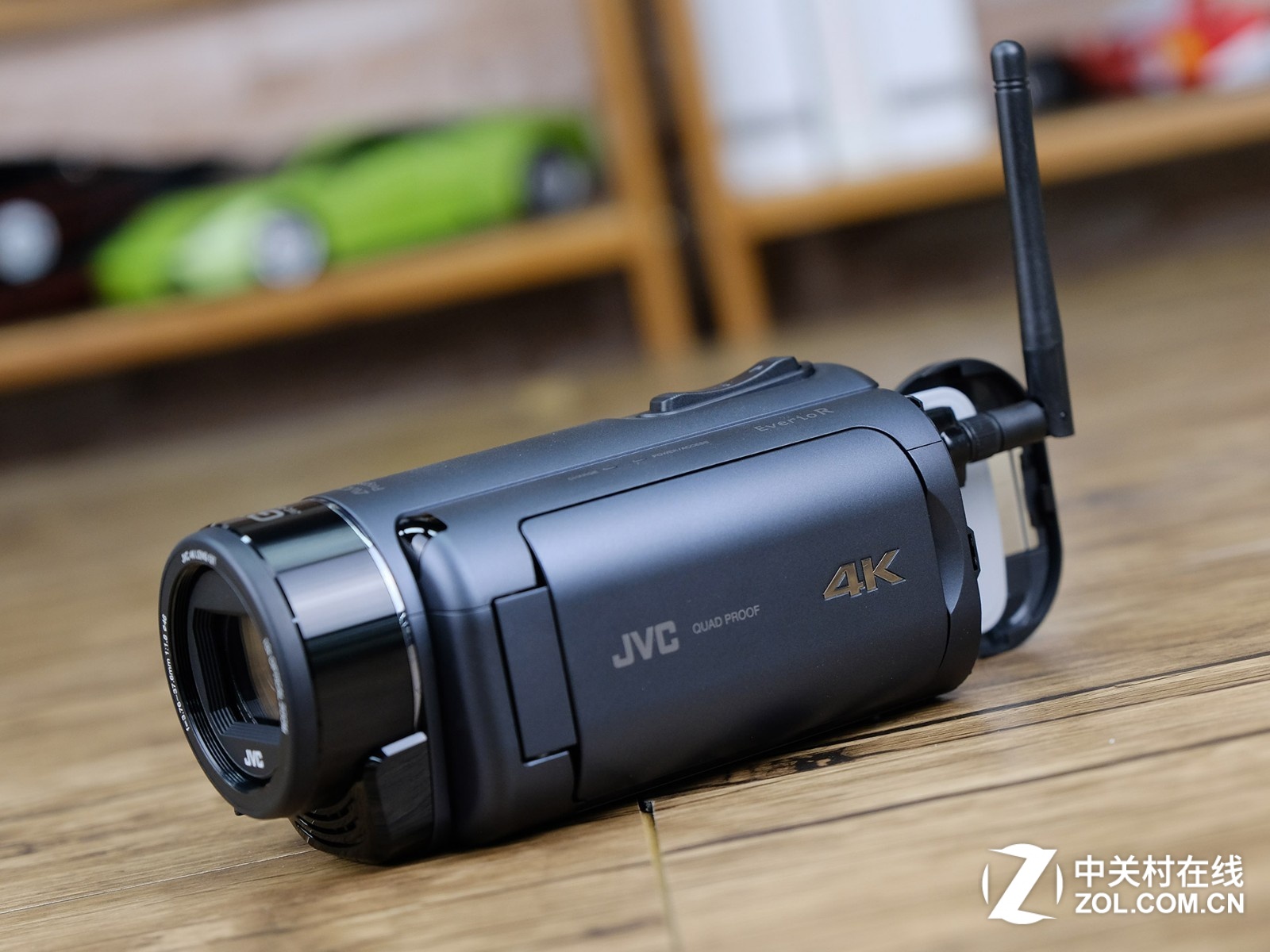四防4K手持DV机 JVC RY980摄像机外观赏