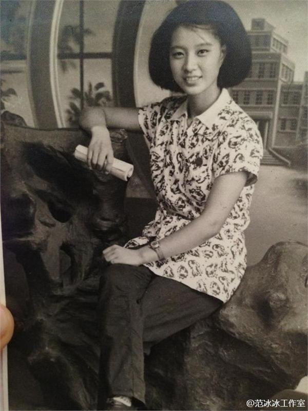范冰冰弟弟的近照曝光！是不是她儿子还用验DNA吗？