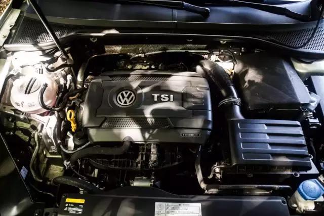 试驾全新迈腾：一台你会买的德国车