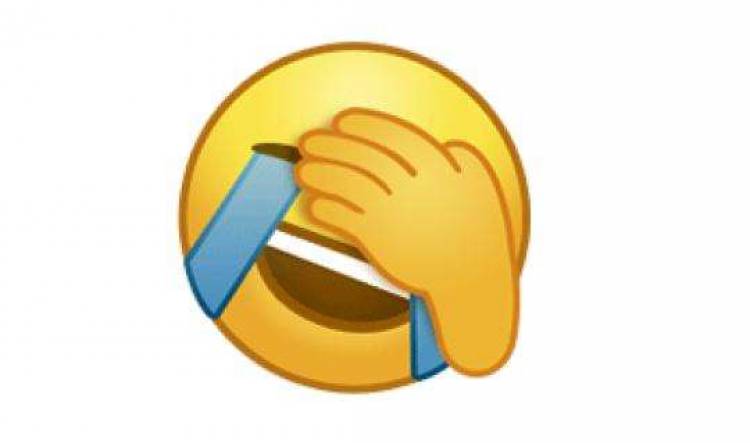 Emm……声称有100个爱马仕铂金包的美妆圈小哥哥，最后被扒出是盗图