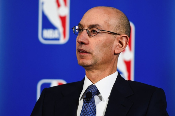 哪些外网直播nba(当 VR 遇上 NBA：不只要改变观赛方式，可能颠覆整个篮球市场)