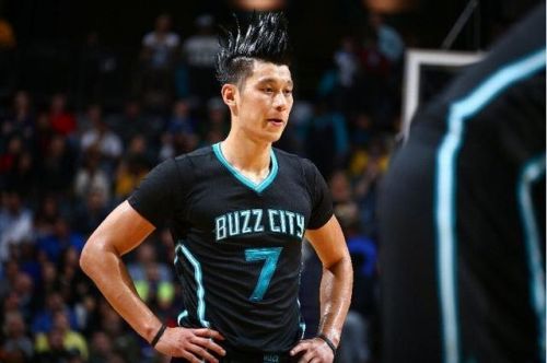 nba中有哪些基督徒(布鲁克林篮网的林书豪：价廉物美的基督徒)