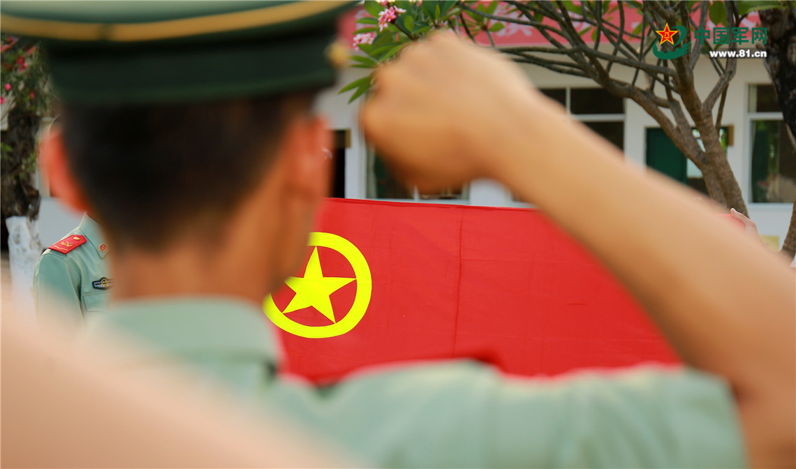 男儿当执三尺剑,军人的青春正如此