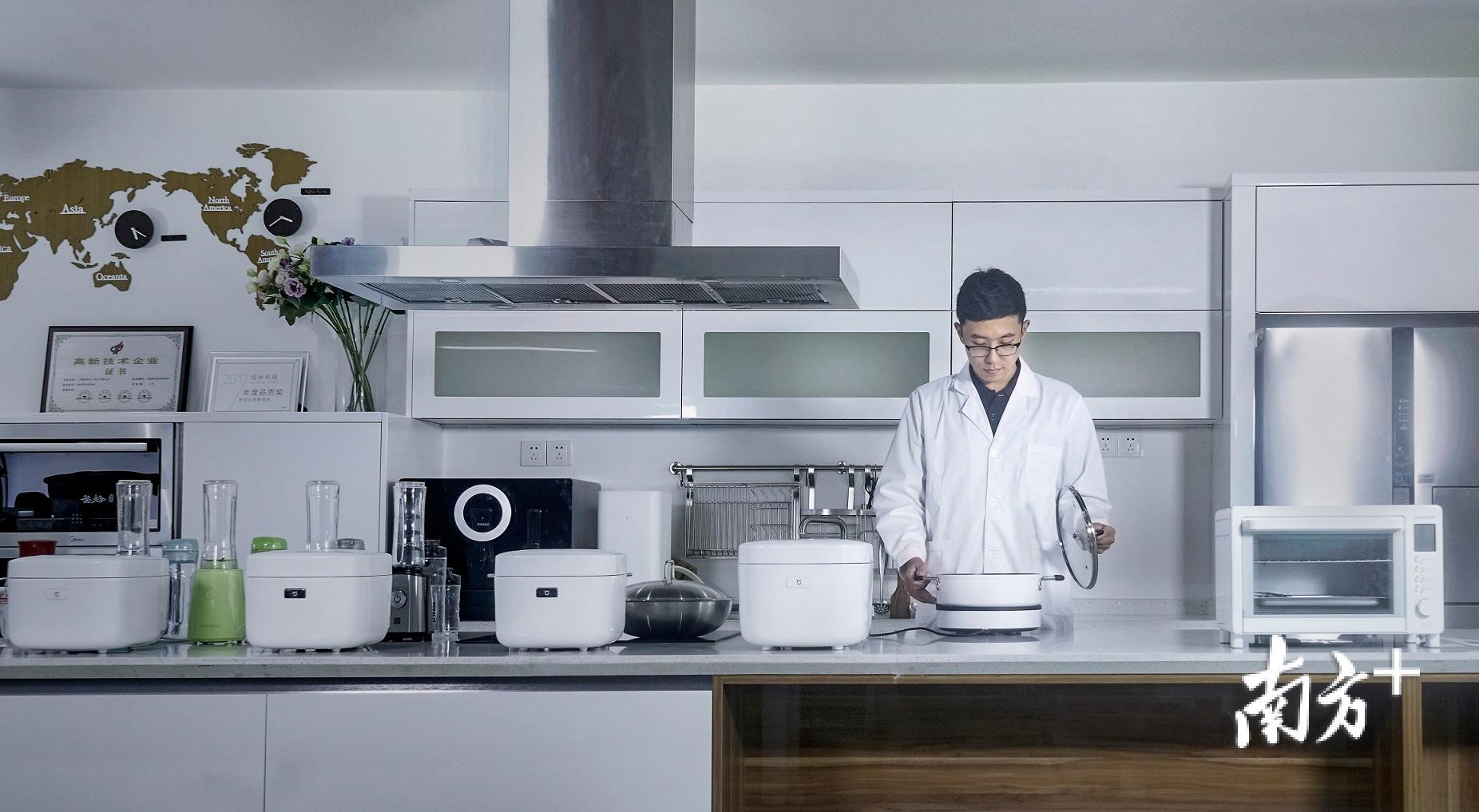 周其仁佛山80分鐘演講：把電飯煲賣去日本不能只靠雄心壯志（附視頻）