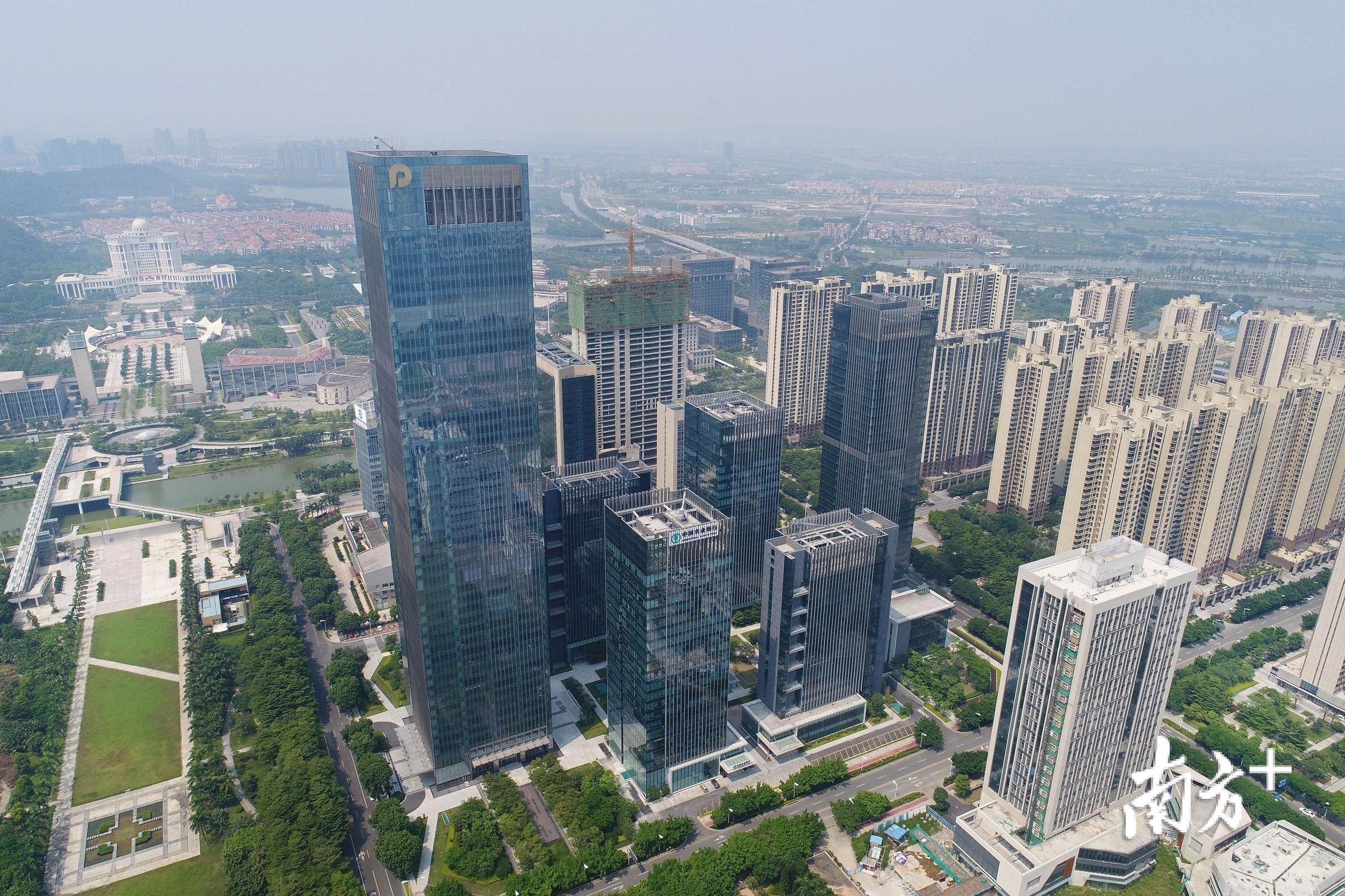 周其仁佛山80分鐘演講：把電飯煲賣去日本不能只靠雄心壯志（附視頻）