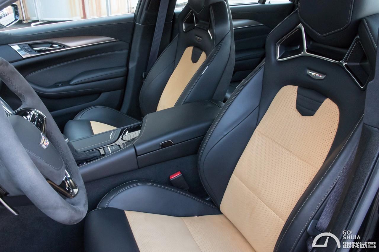 追击911的5座Sedan 体验凯迪拉克CTS-V