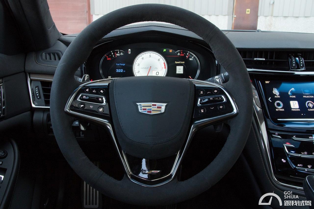 追击911的5座Sedan 体验凯迪拉克CTS-V