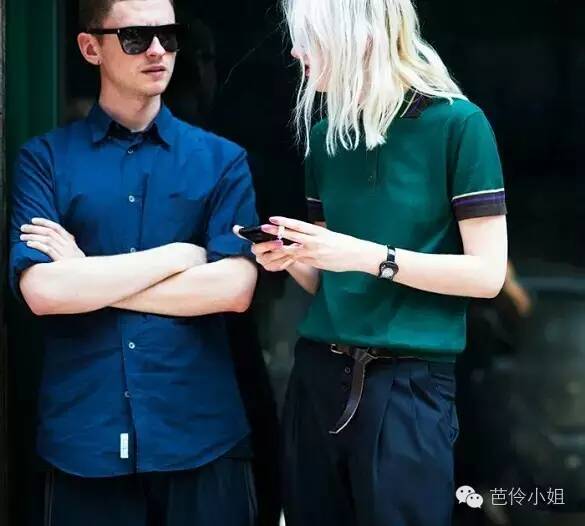 Sporty Style</p><p>　　 还在嫌它土你就凹凸了！最会穿衣的时髦星人都爱到不想脱