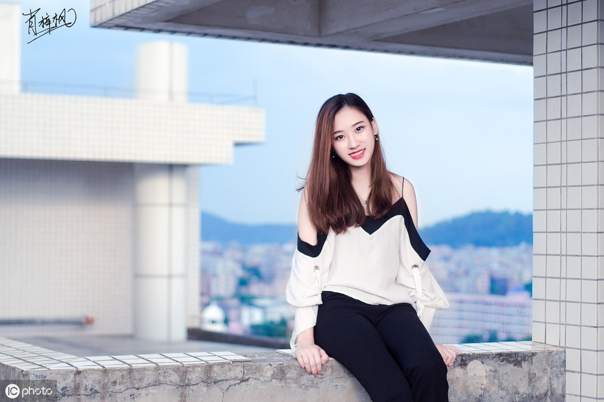Word中烦人的竖线如何删除(怎么删除word竖线)