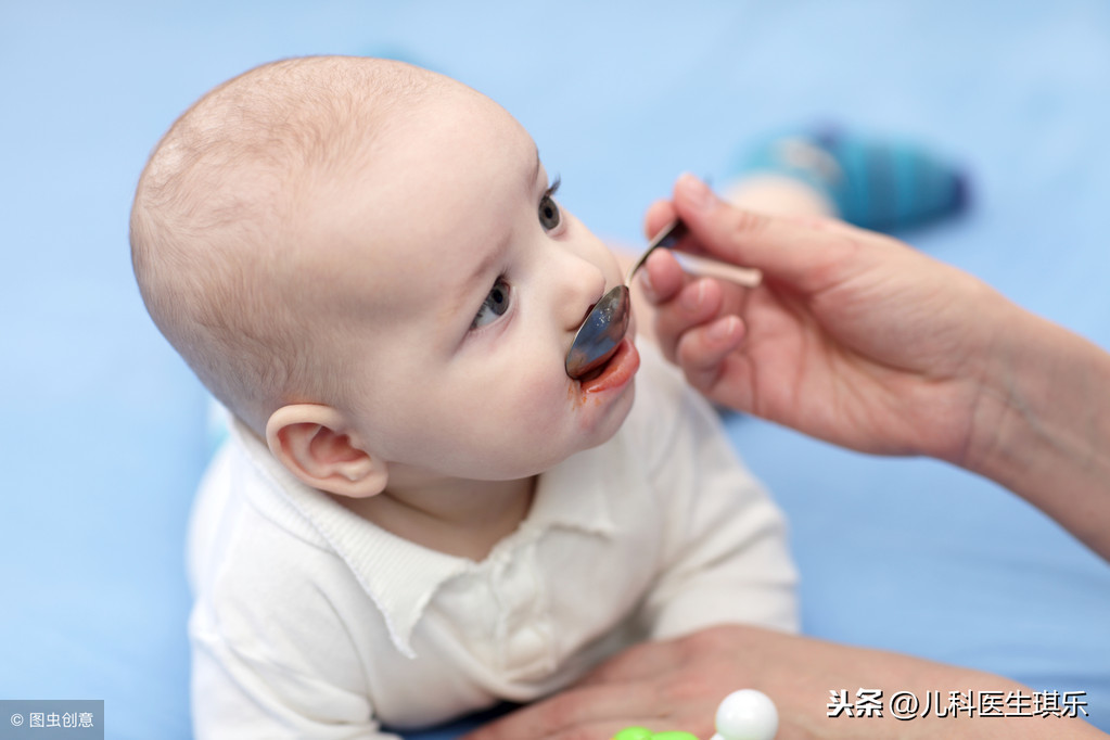 婴儿斗鸡眼怎么办 怎样预防斗鸡眼的发生