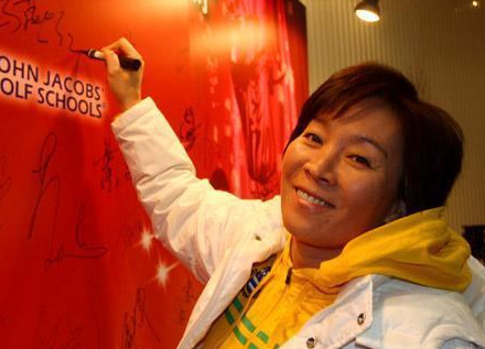 马燕红下(中国第一个体操世界冠军，曾为张怡宁牵线，自己却离婚多年)