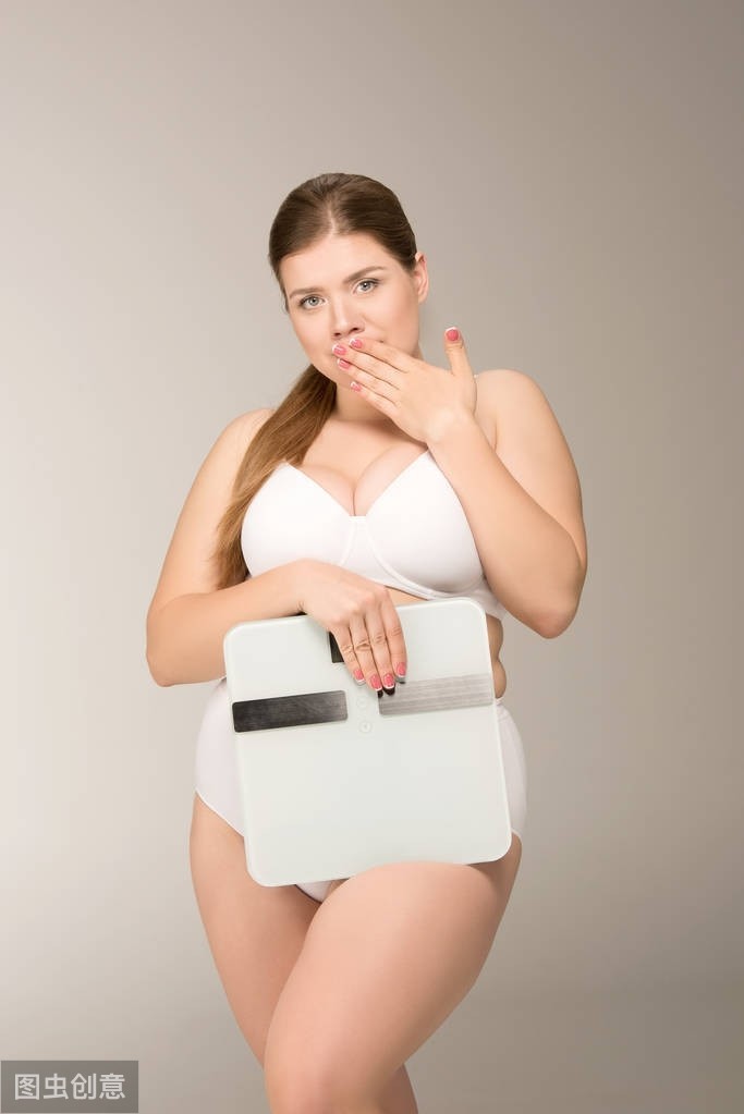 267斤胖女生，花了14个月减掉109斤，她传授了3个减肥经验