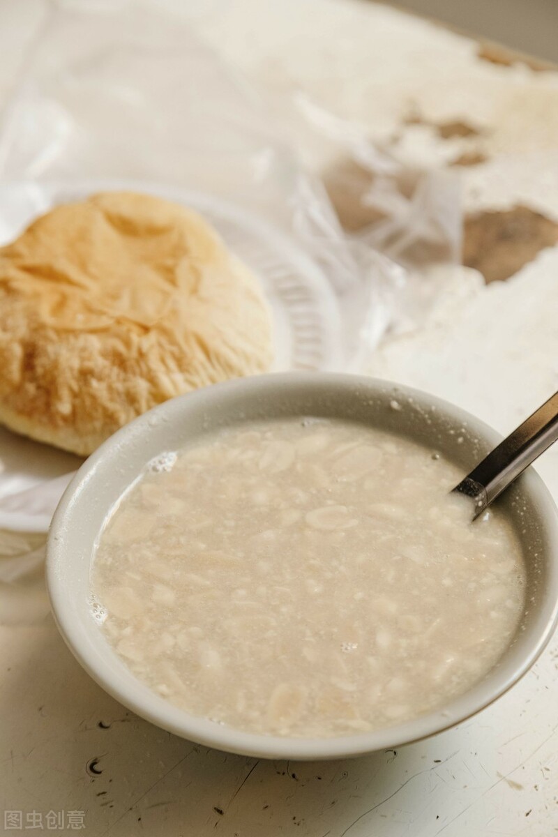 厦门特色美食花生汤，鲜甜糯香，很受欢迎的早餐甜点，学会自己做