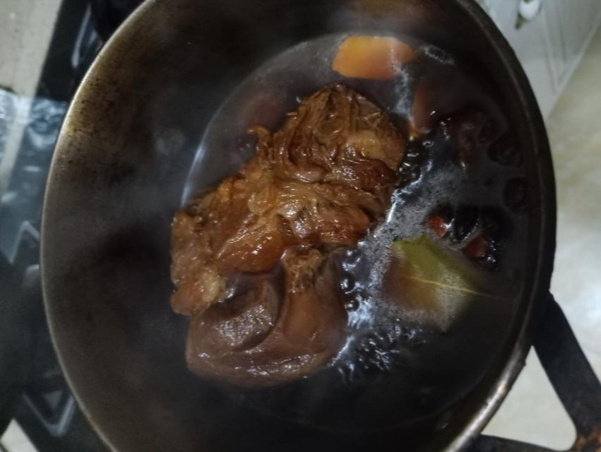 怎样炖牛肉？吃着才软烂鲜香，老师傅告诉我，只需一勺它轻松搞定