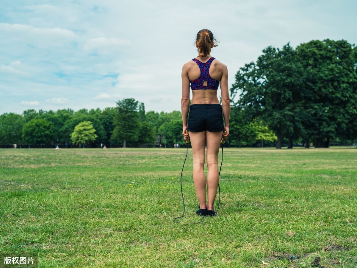 減肥的時候，為什麼建議你選擇跳繩，而不是跑步？