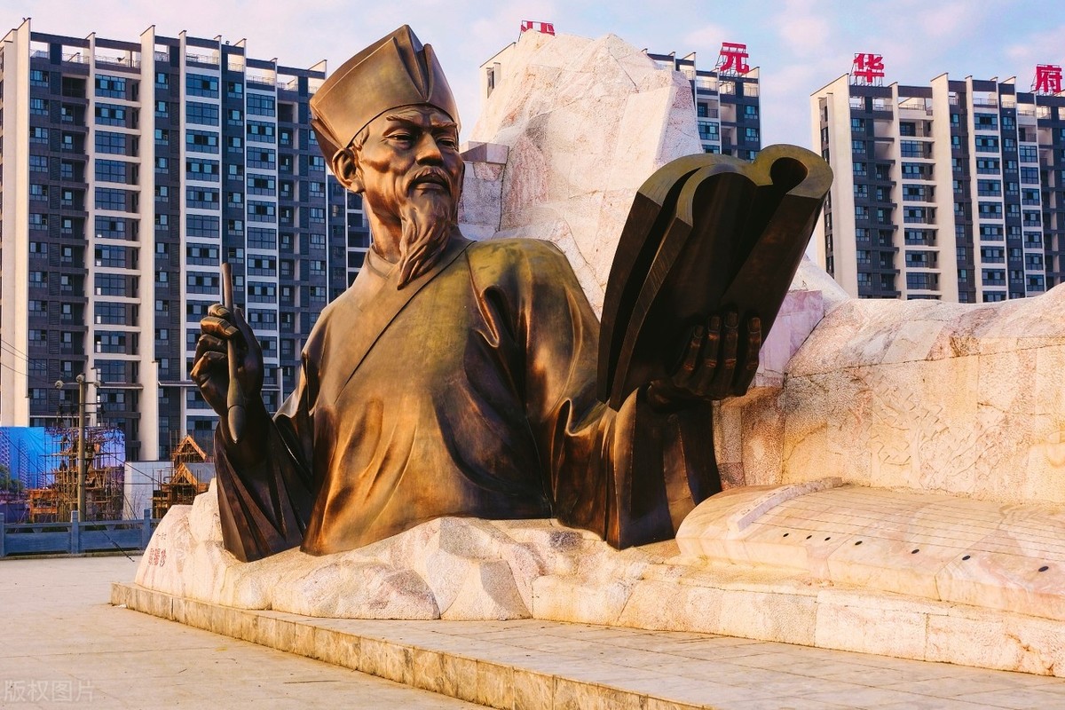 北宋文坛泰斗欧阳修有何绯闻？又何以集大成跻身"唐宋八大家"？