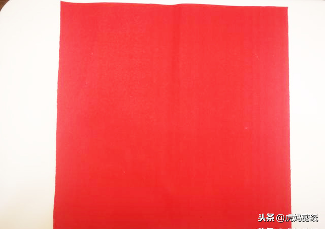 适合孩子们学习的剪纸图案，简单的折法剪纸