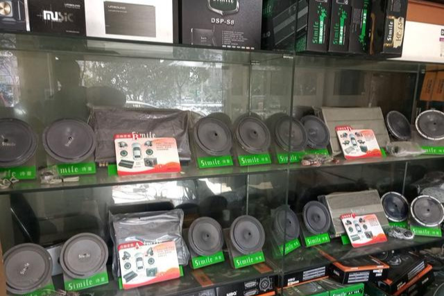 修车日记：5万块翻新一辆03年的方头捷达，匠心打造最帅老方头