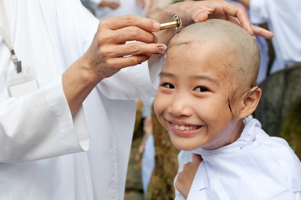 职场百科：当和尚要满足什么条件？为何要求出家要本科以上学历？