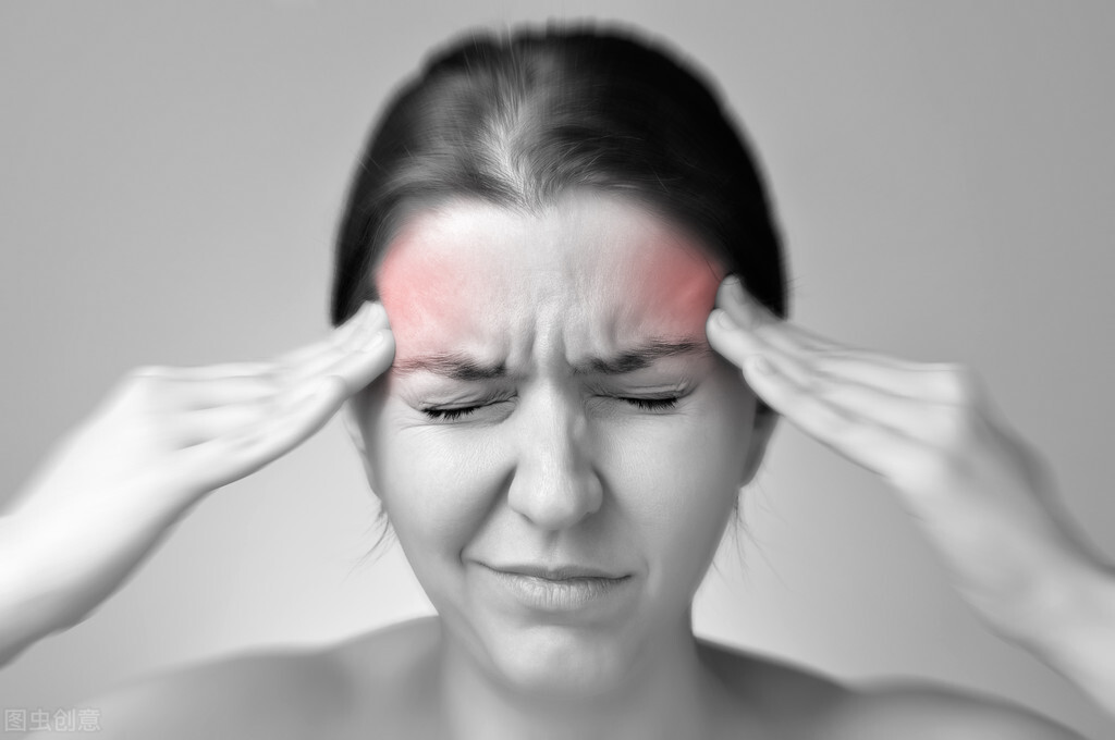 偏头疼怎么缓解，偏头疼引起的6大因素？