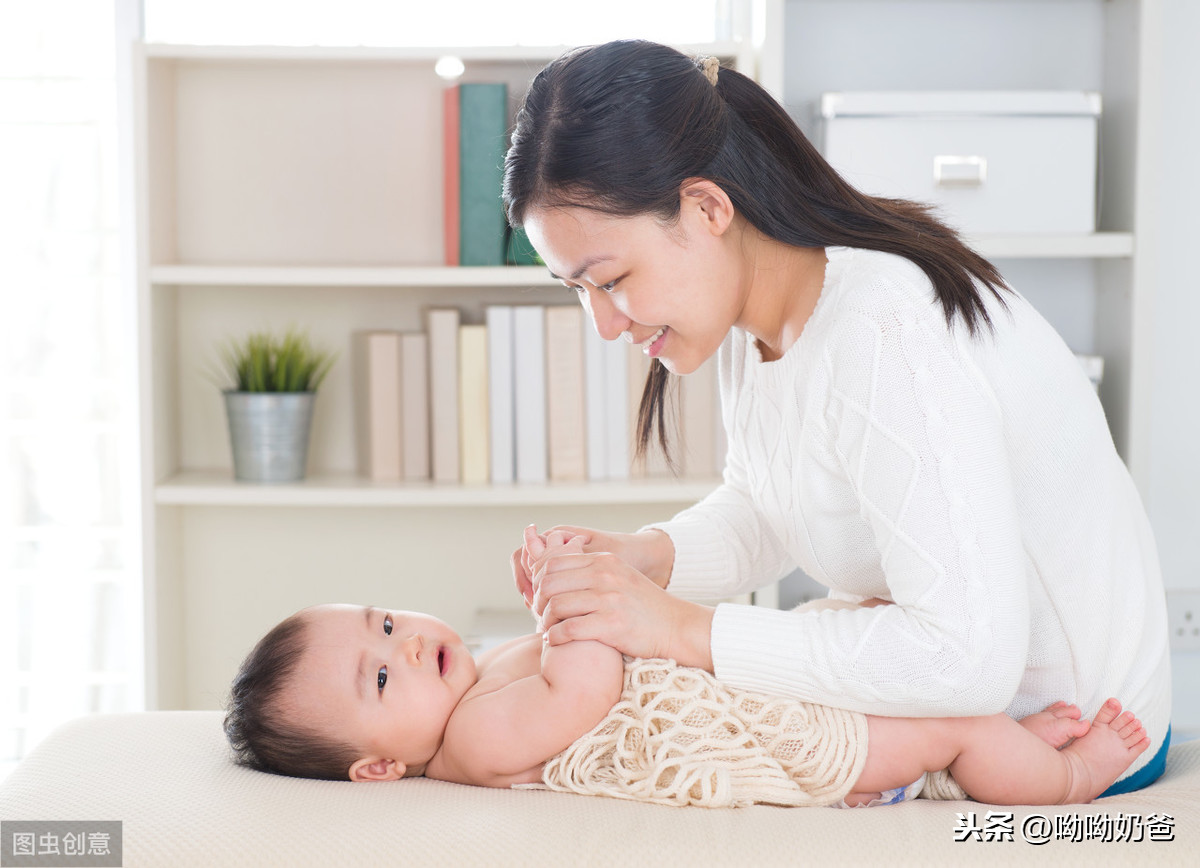 婴儿抚触的这些知识你知道吗？家长必备技能，好处不能再多了