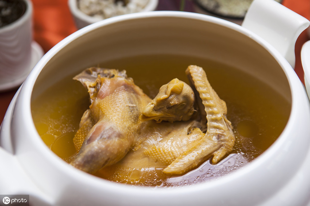什么鸡汤适合孕妇喝 推荐三种疗效食谱