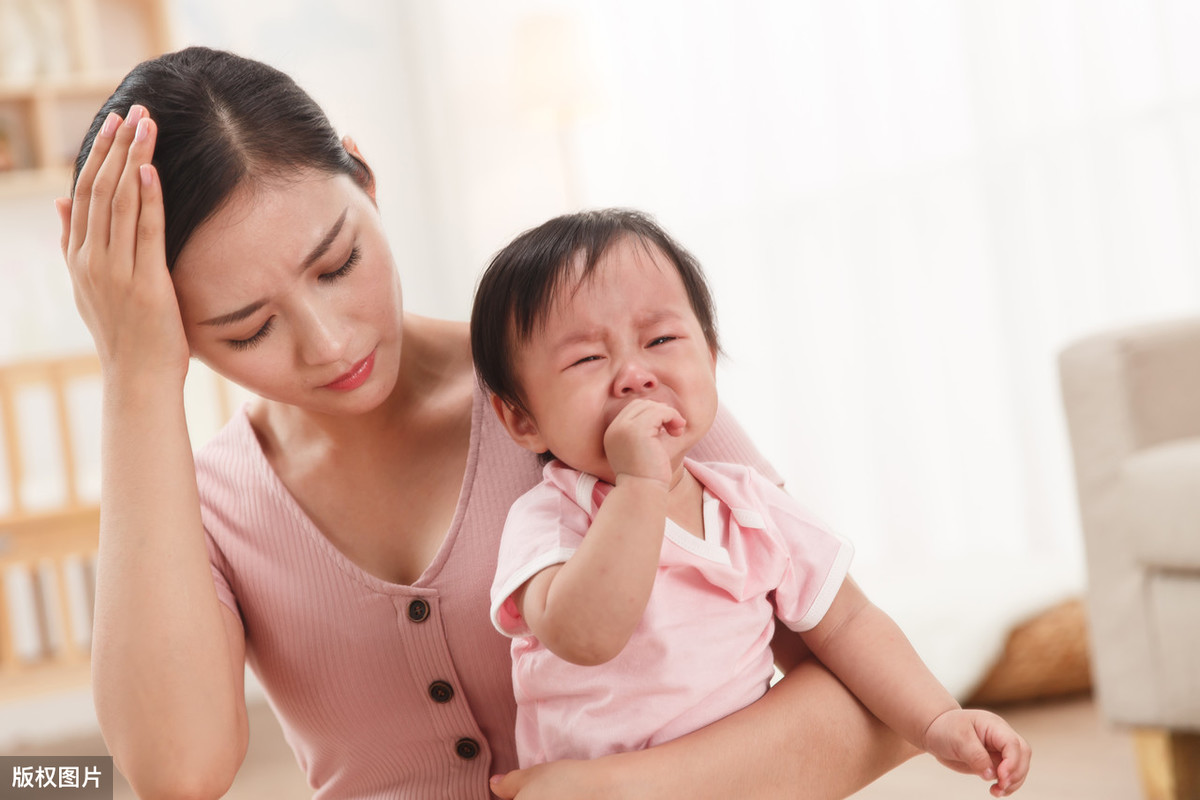 婴儿出现上吐下泻发烧，可能是这些疾病惹的祸，年轻家长要知道