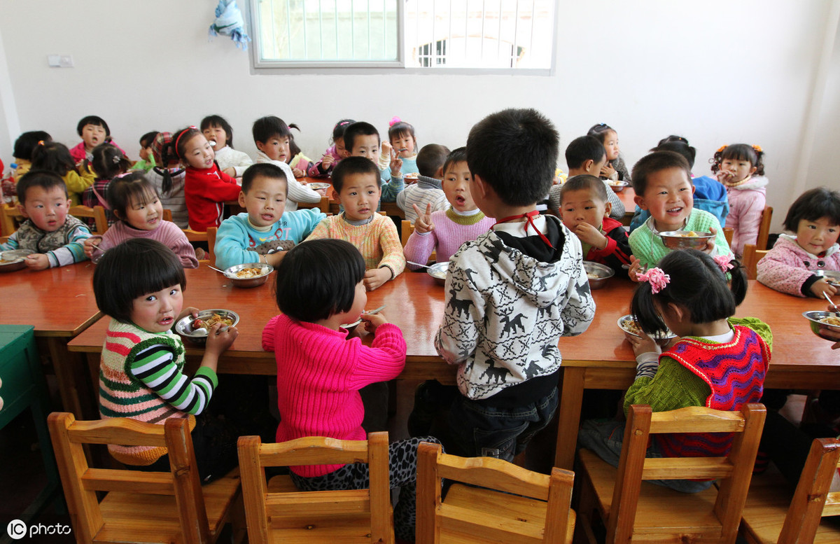 专属幼师的十字箴言-作为幼师你应该知道