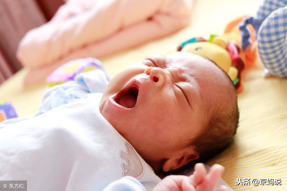 婴儿缺氧会有后遗症吗（新生儿频繁使劲和孕期缺氧有关系吗）-幼儿百科-魔术铺