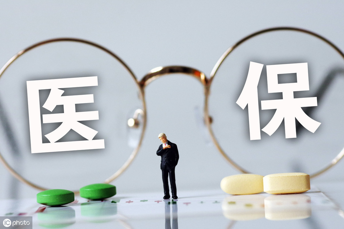广东一男子患病遭辞退，公司不交社保不赔钱，法院判决大快人心