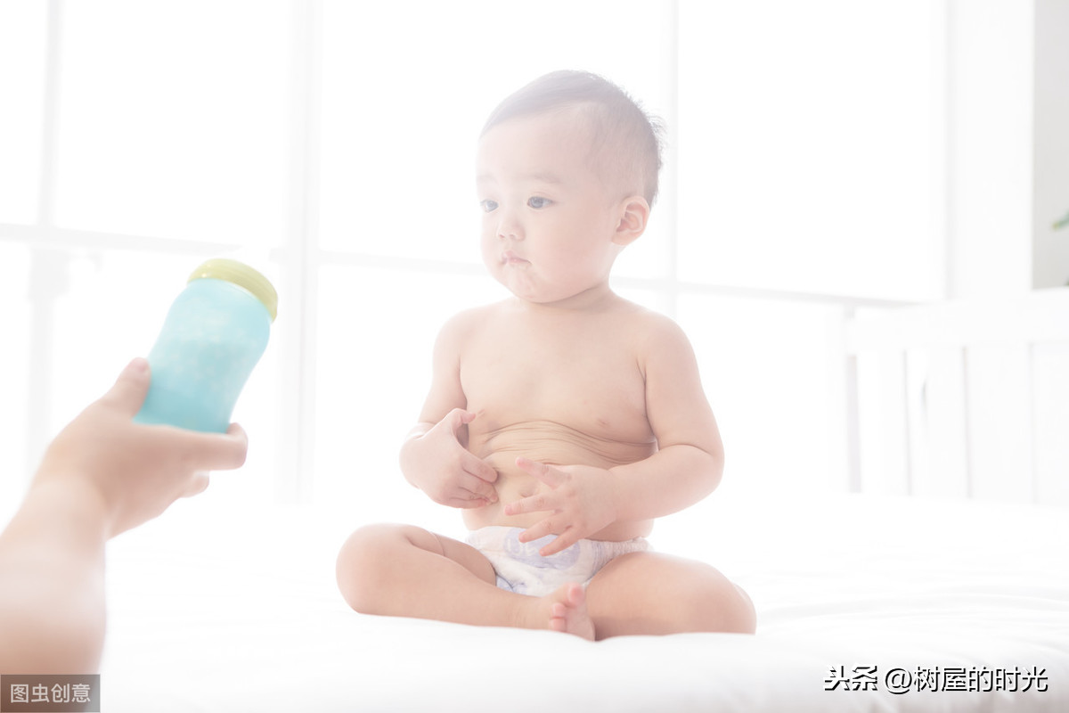 母乳奶粉混合喂养的宝宝，不愿意吃奶粉了怎么办？家长可以这样做