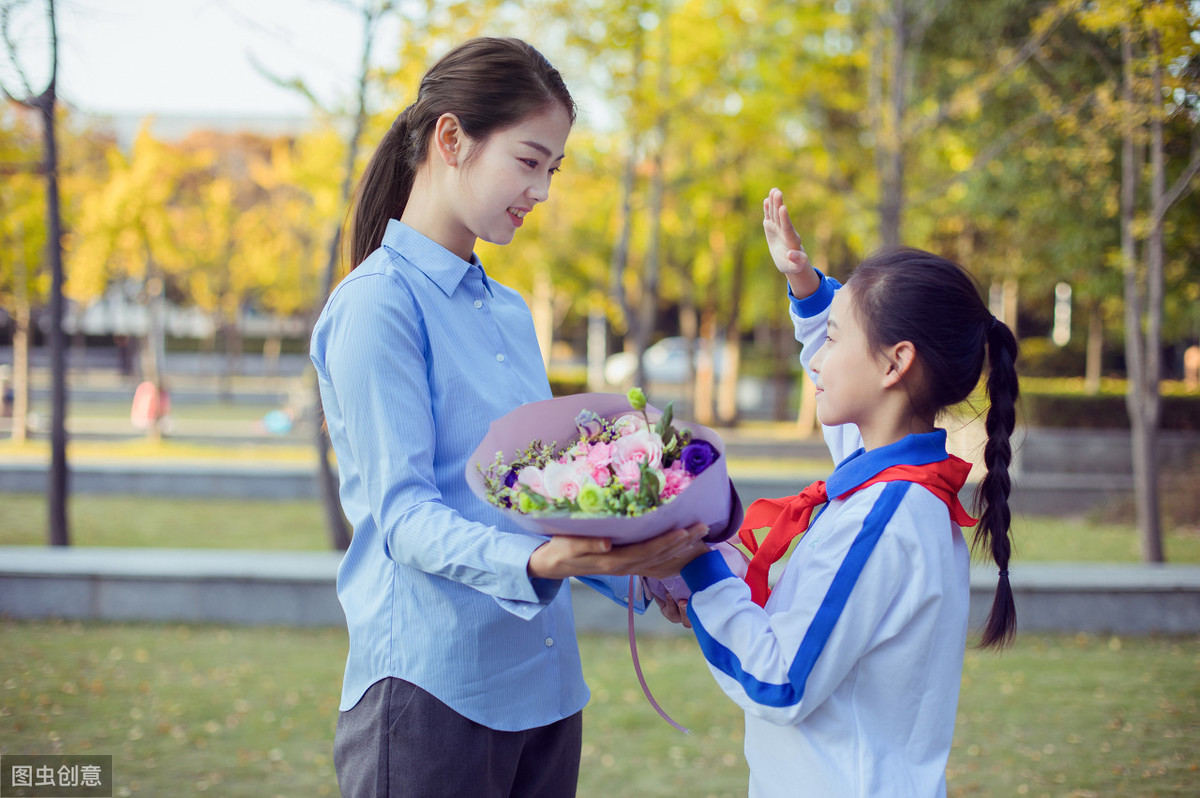 婴儿发育儿歌（懂礼貌的孩子运气不会差）