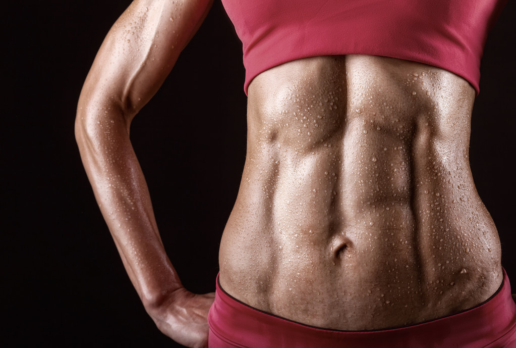 想要好看的腹肌，這兩點你需要知道！4個方法幫你練出迷人腹肌