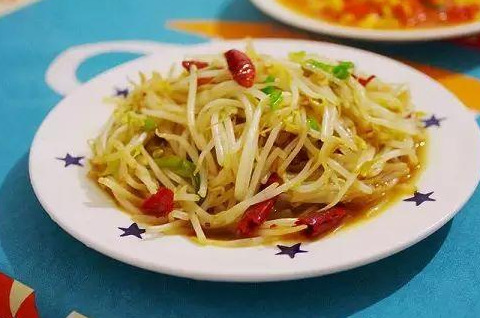 长豆芽的做法大全家常做法（10种豆芽做法爽口下饭）
