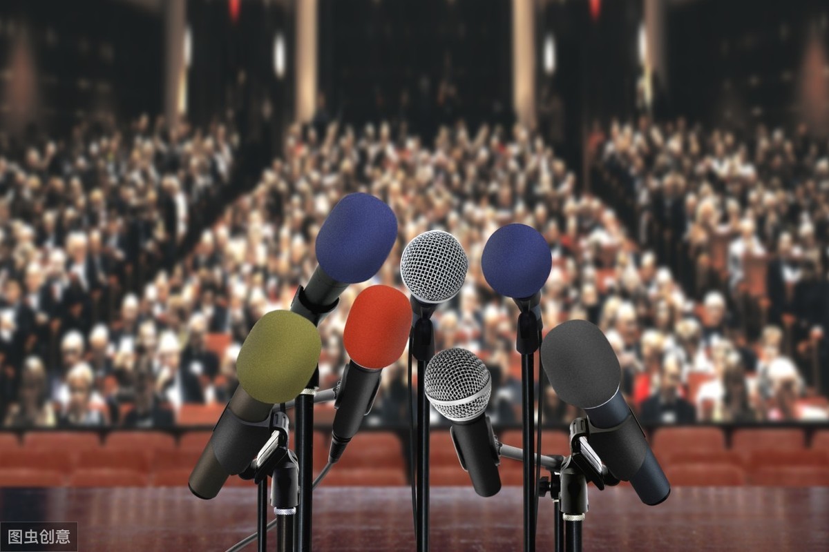 《演讲思维》：学会演讲，你成功的机会将比别人多10倍