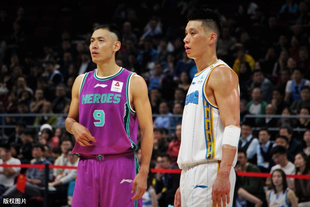 林书豪为什么背nba裁下(林书豪当年在联盟中实力很强，但是过了林疯狂时期，又因何被裁掉)