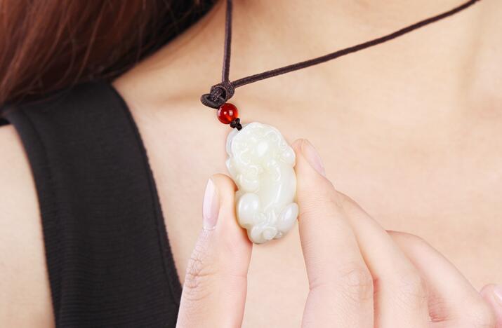 《火眼貔貅》讲的是什么?和貔貅有关吗?