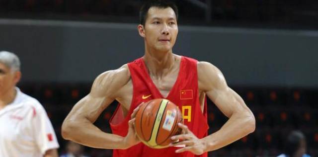 易建联为什么两次进入nba(二进宫，易建联的nba之路究竟会怎样？)