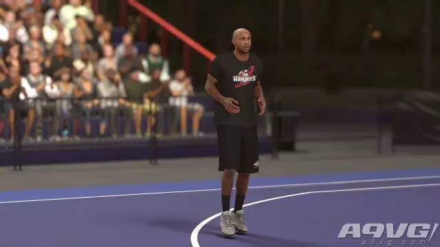 nba2k17有哪些缺陷(《NBA 2K17》评测：修修补补又一年的2K16 Plus版)