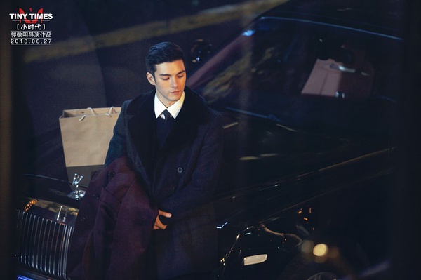 生了儿子再香港领证,然后台湾户外婚礼,"宫洺"凤小岳结婚啦