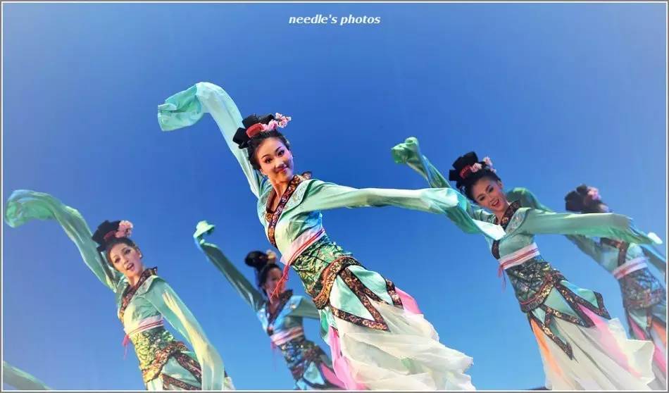 这些描写舞姿的诗句···真真是极美的