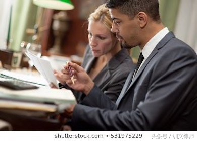 13个问题，帮你揭开香港大律师的神秘面纱