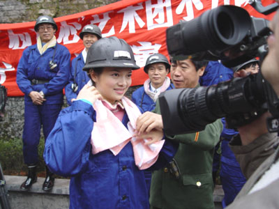 文清：辞掉女主播后沦为18线，嫁名医被宠成宝，生下儿子人生圆满