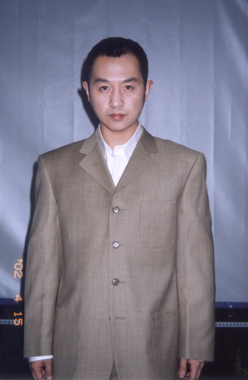 九十年代难忘的男歌手，有人入狱，有人风生水起，一曲流行一辈子