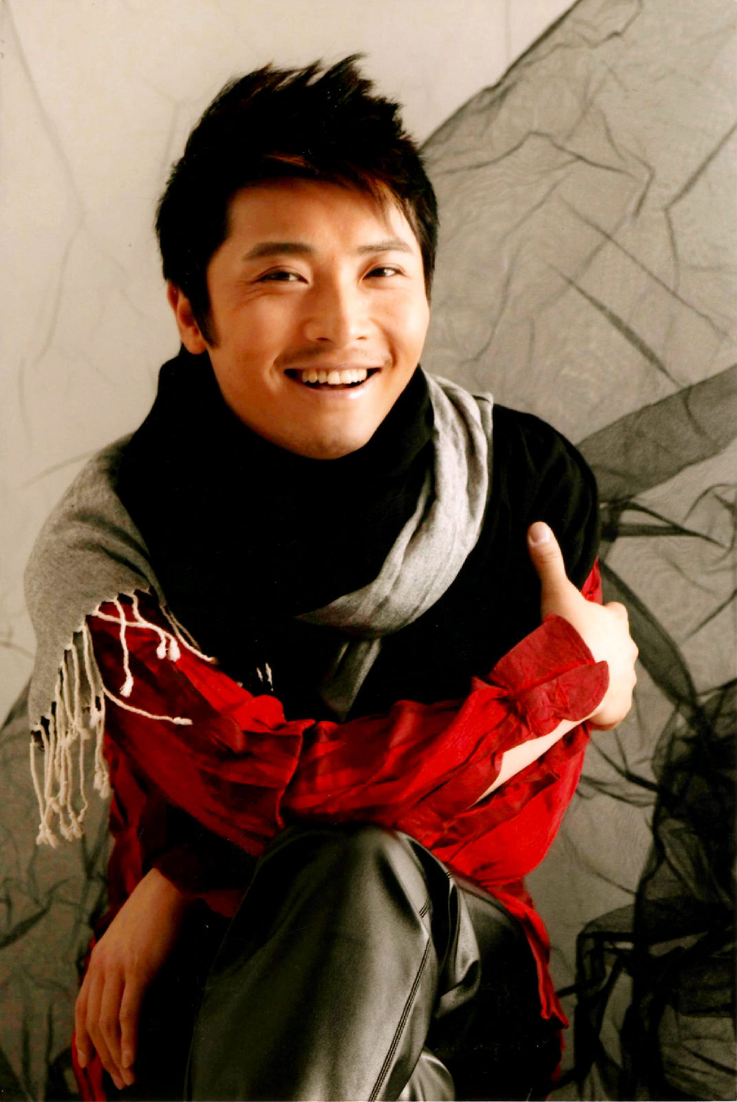 九十年代难忘的男歌手，有人入狱，有人风生水起，一曲流行一辈子