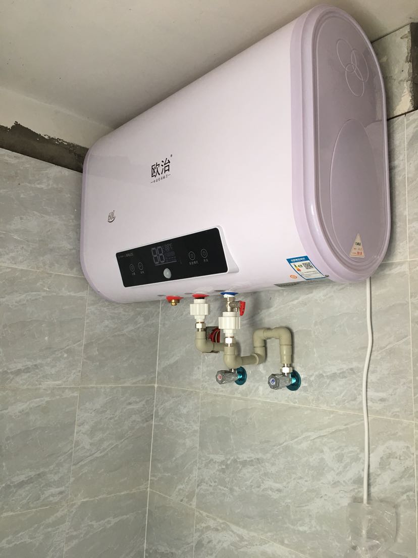 电热水器有“保命装置”，洗澡时就不用拔电源？来听师傅的真实话