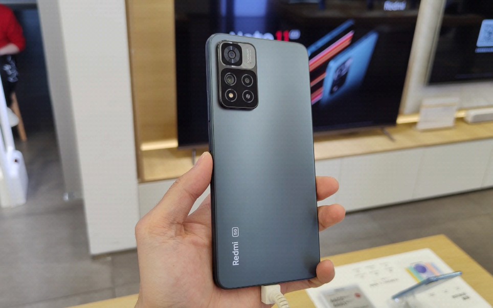 目前这三款手机最值得买，性能强悍价格不贵，让你少花冤枉钱