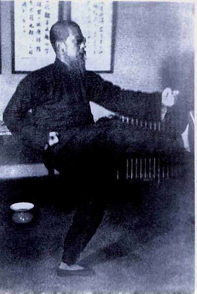 “天下第一手”孙禄堂多厉害？一生无败绩，70岁吊打6名日本高手